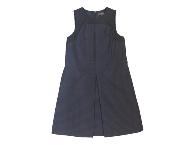 Louis Vuitton Terno de saia Azul Lã  ref.33762