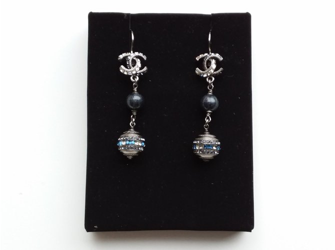 Chanel dangling earrings Blue Metal  ref.34043