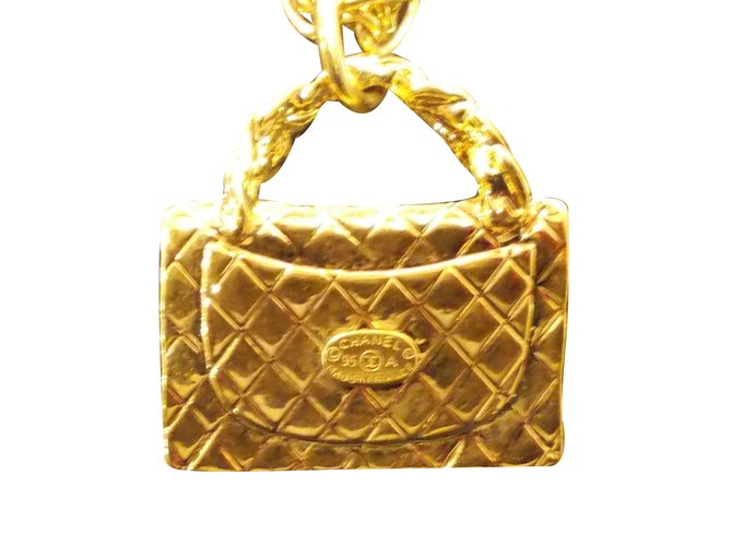 Chanel Colares Dourado Metal  ref.34201