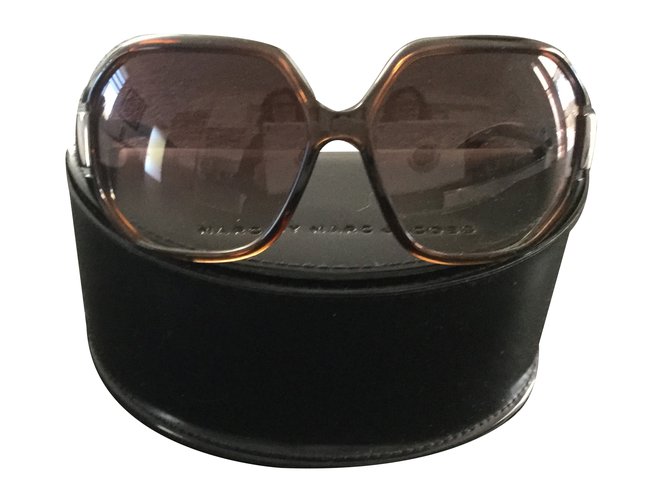 Tom Ford Sunglasses Brown  ref.34325