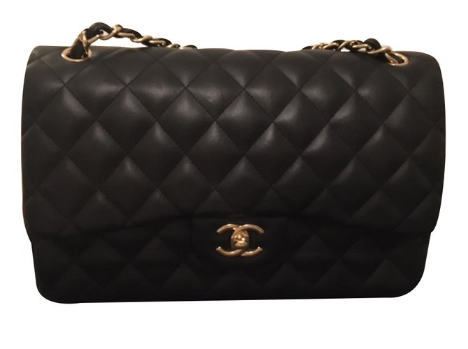 Chanel Timeless Medium Black Golden Leather  ref.34479
