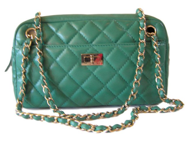 Chanel Handbag Green Leather  ref.34527