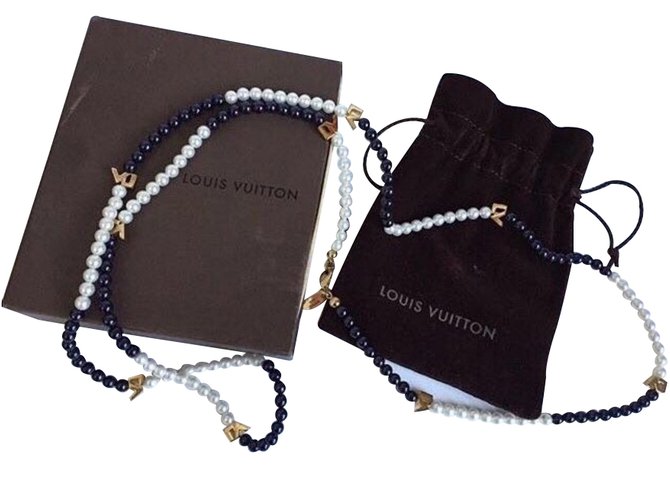 Louis Vuitton Collier Perle Multicolore  ref.34929