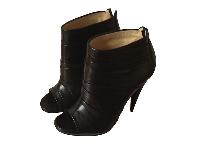 Christian Louboutin Drapicone