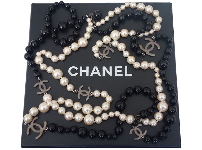 Chanel Collana lunga Multicolore
