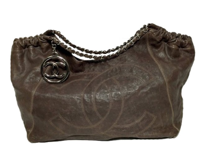 Chanel Shopping bag Cuir Marron  ref.35215