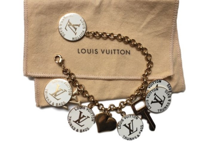 Louis Vuitton Bracelet Golden Metal  ref.35674