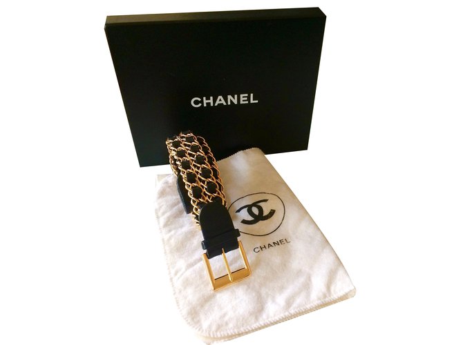 Chanel Belle ceinture cuir noir et chaines dorées  ref.35687