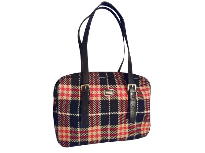 Burberry Handbag Multiple colors Leather Cloth  ref.35729