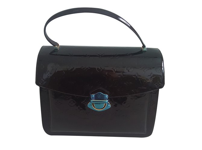 Louis Vuitton Handbag Dark red Patent leather  ref.35825
