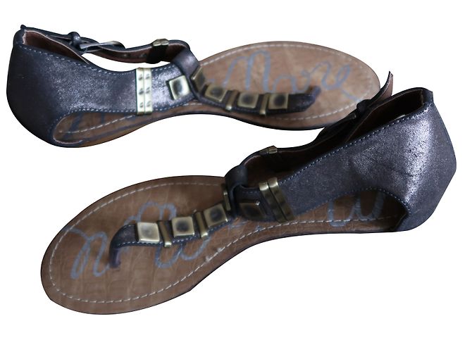 Autre Marque Leder Sandalen Keilabsatz Taupe
