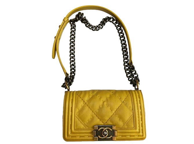 Chanel Boy mini Yellow Leather  ref.35965