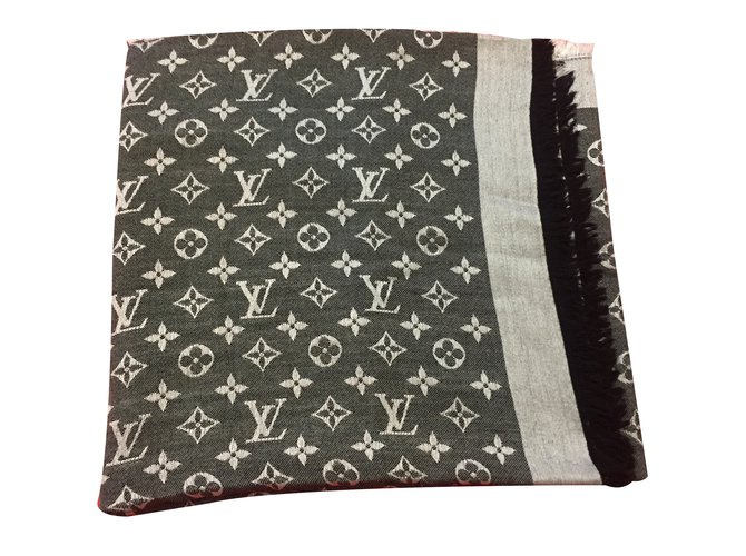 Louis Vuitton Monogramm scarf Black Wool  ref.36026