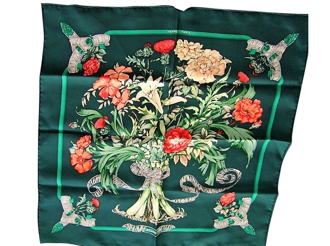 Hermès REGINA Silk scarves Silk Green 
