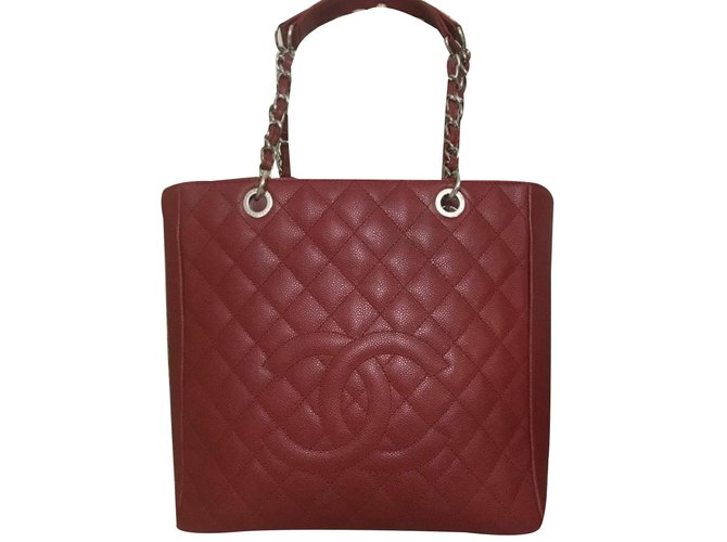 Chanel Caviar Leather Vertical Grand Einkaufstasche Rot Leder  ref.36155