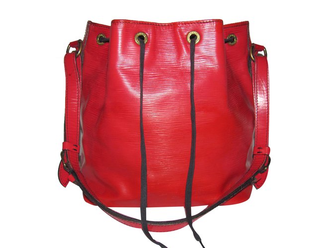 Noe Louis Vuitton Handbag Red Leather  ref.36335