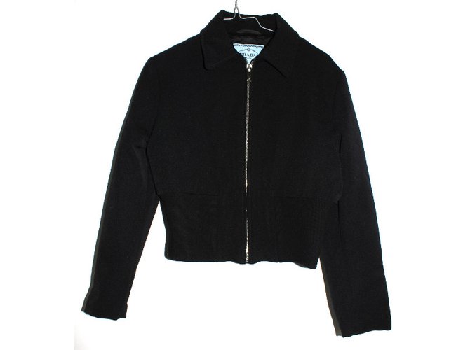 Prada Kurze schwarze Jacke Polyester Nylon  ref.36405