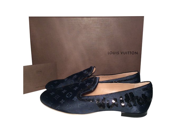 Louis Vuitton Zapatillas de ballet Azul Seda  ref.36470