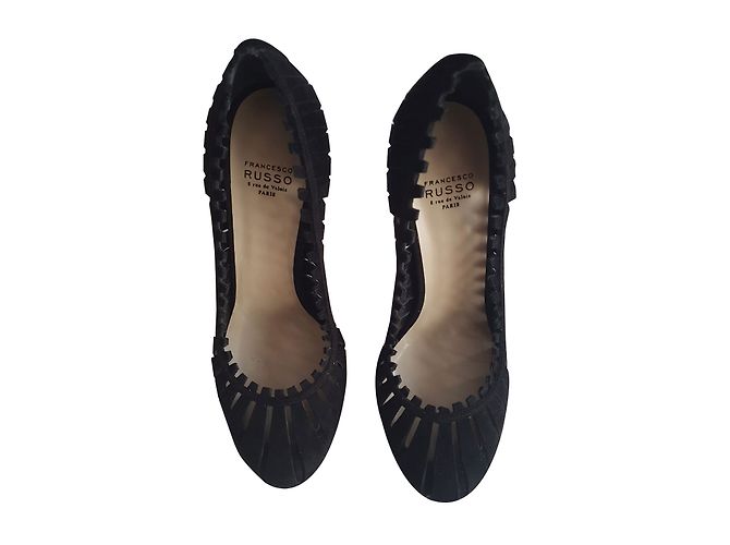 Autre Marque Schwarze Wildleder Pumps 10,5 cm