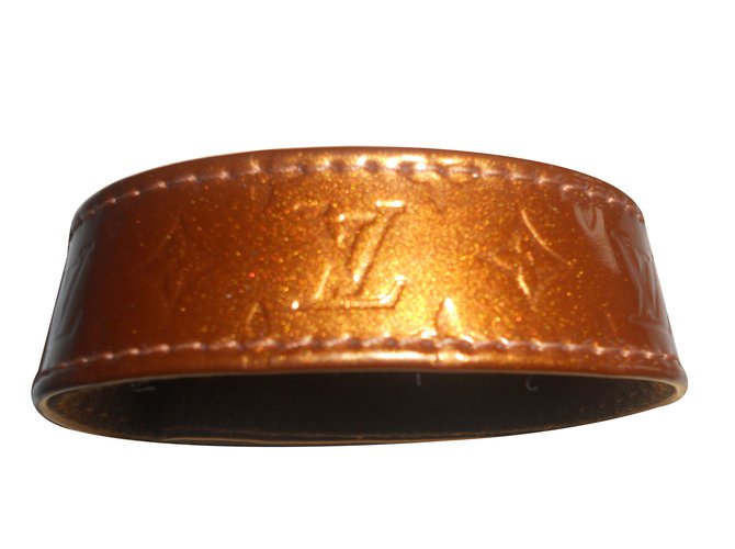 Louis Vuitton Bracelet Caramel Patent leather  ref.36694