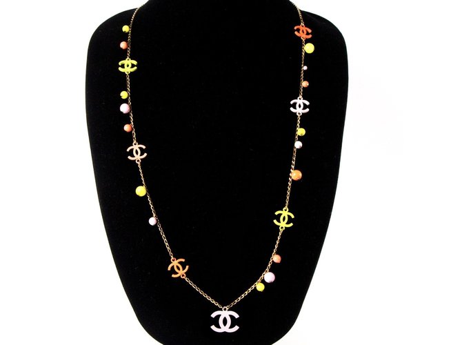 Chanel CC Logo Necklace Multiple colors Metal ref.37069 - Joli Closet