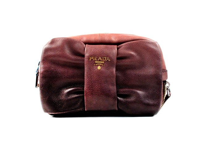 Prada Ombre Bogenkupplung mit Farbverlauf Rot Leder ref.37179 Joli Closet