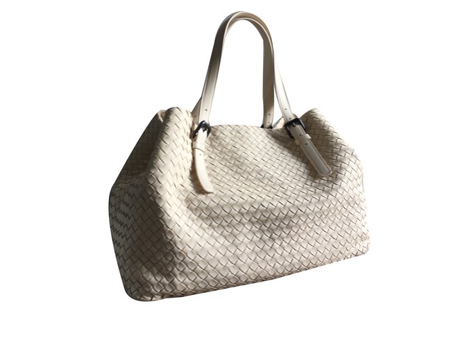 cream bottega bag