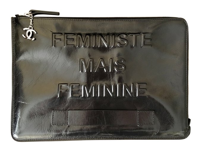 Pochette nera Chanel Feministe Nero Pelle  ref.37652