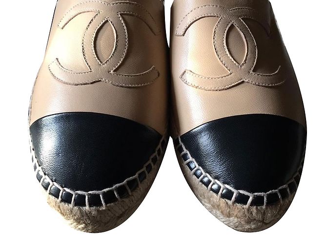 Chanel Espadrilles Beige
