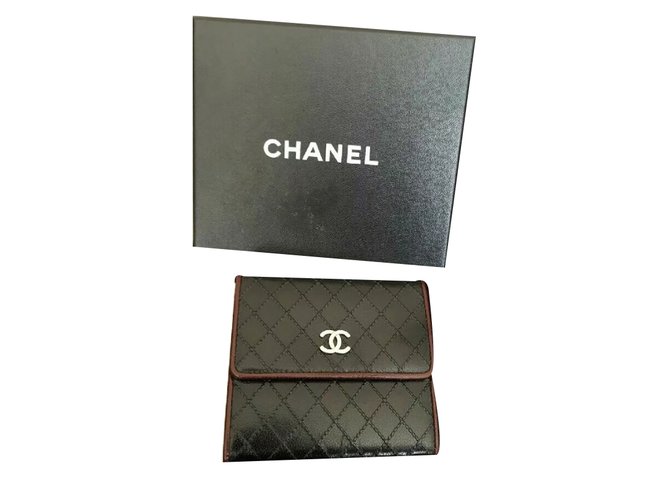 Chanel Bolso, billetera, caso Negro Cuero  ref.37819