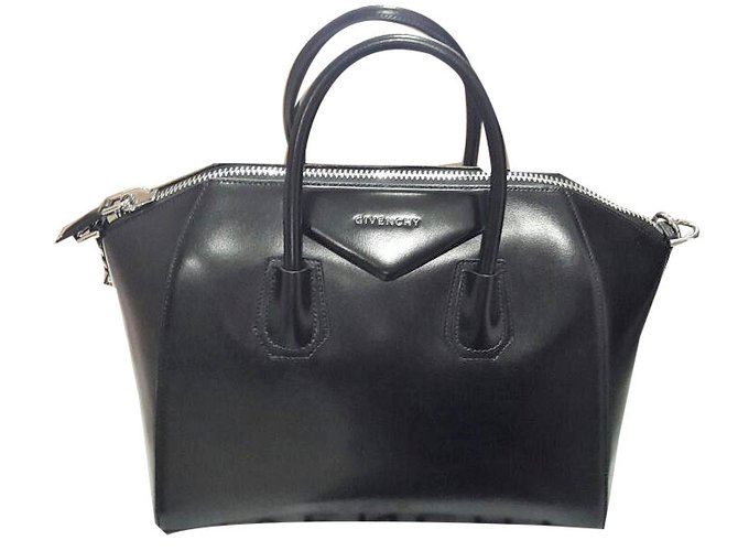 Givenchy Antigona medium bag Black Leather  ref.38017