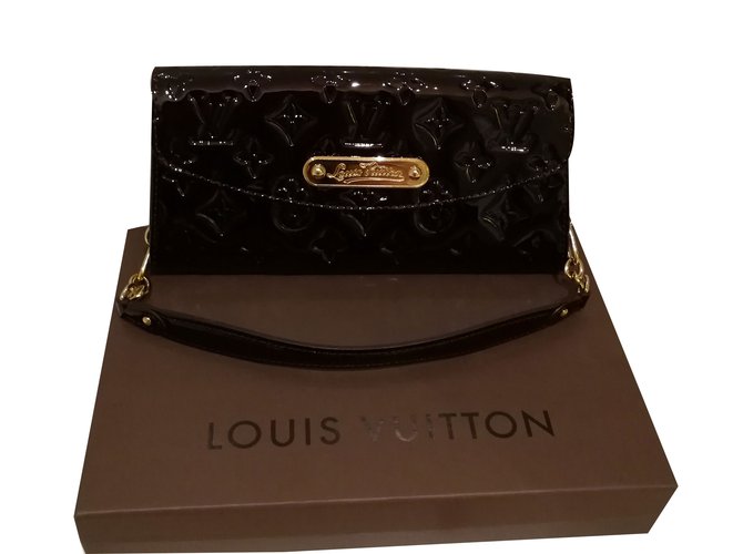 Louis Vuitton Sac à main Cuir vernis Bordeaux  ref.38084