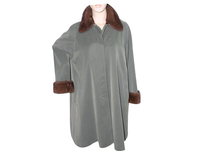 Autre Marque BRENTANA Coat Brown Khaki Fur  ref.38093