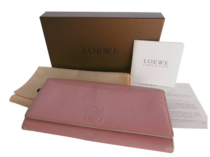 Loewe Long Leather Wallet Pink  ref.38190