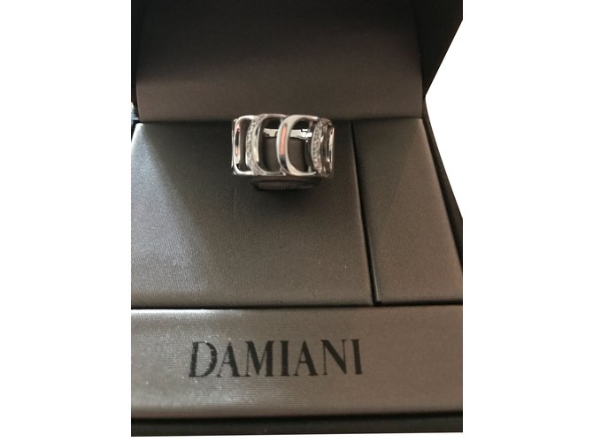 Anello Damiani Damianissima Oro bianco e diamanti Metallico  ref.38239