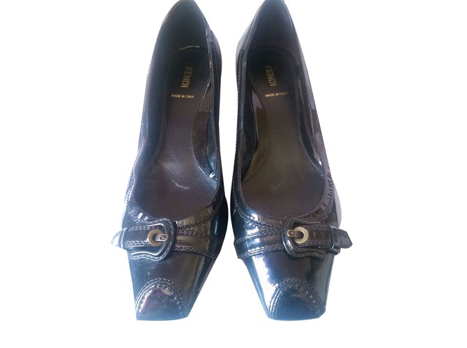 Fendi Heels Black Patent leather  ref.38283