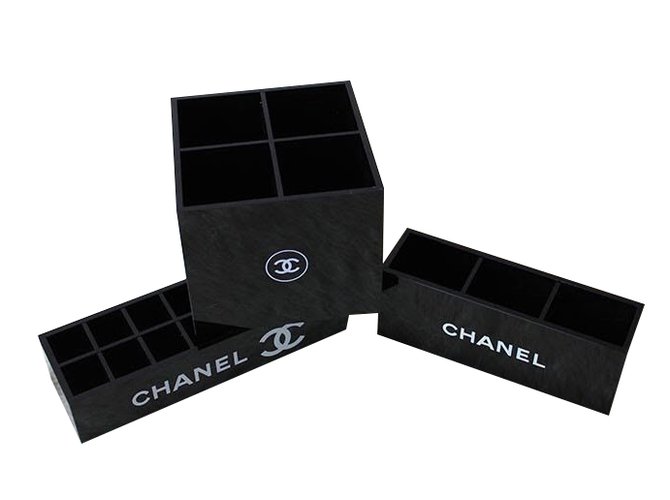 Chanel Décoration divers Acrylique Noir  ref.38643
