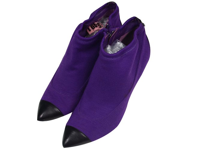 Chanel Ankle Boots Purple Leather Cloth  ref.38759