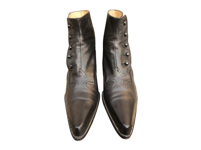 Free Lance Ankle Boots