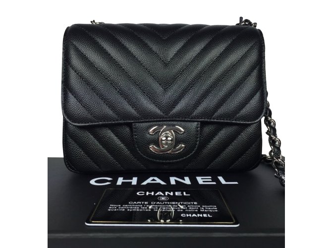 Classique Chanel Timeless Cuir Noir  ref.38935