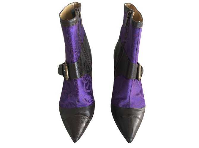 Roberto Cavalli Ankle boots Brown Purple Leather Cloth  ref.39097