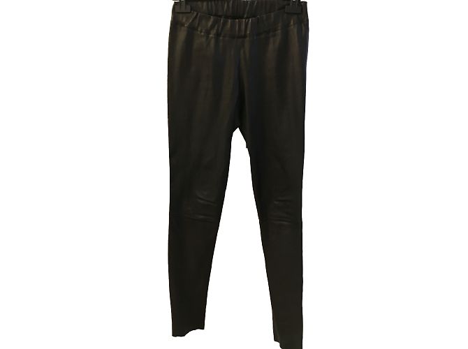 Sylvie Schimmel Keuchen, Legging