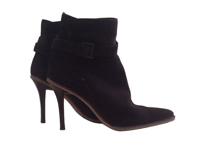 Stivaletti Gucci in vitello velluto marrone IT 40