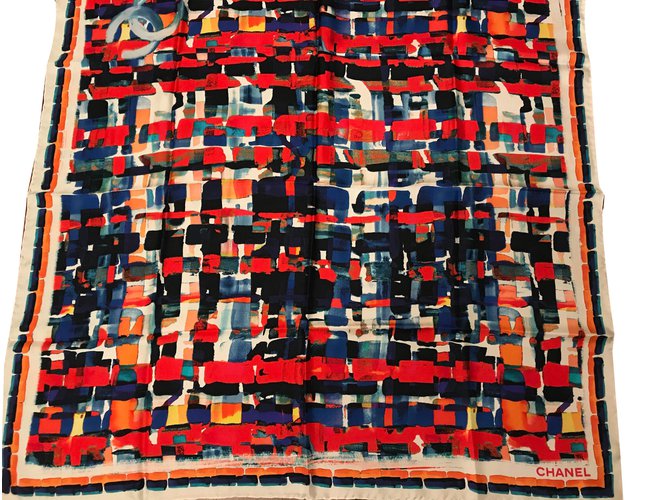 foulard soie Chanel Multicolore  ref.39216