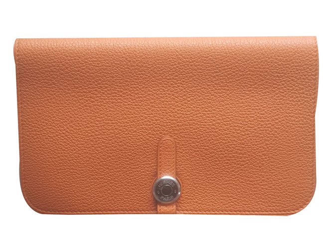 Hermès HERMES DOGON PORTFOLIO Orange Leather  ref.39577