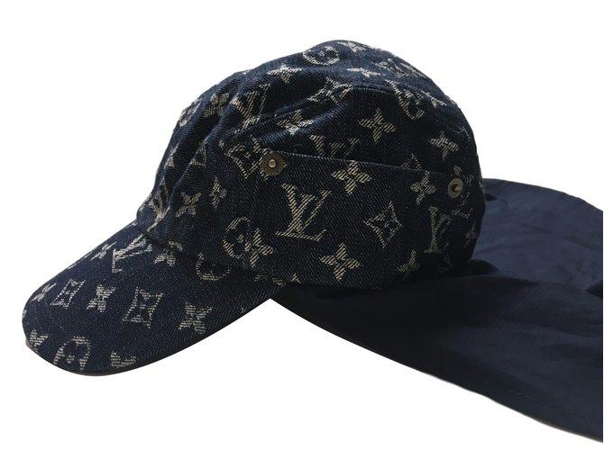 Louis Vuitton berretto Blu Cotone  ref.39728