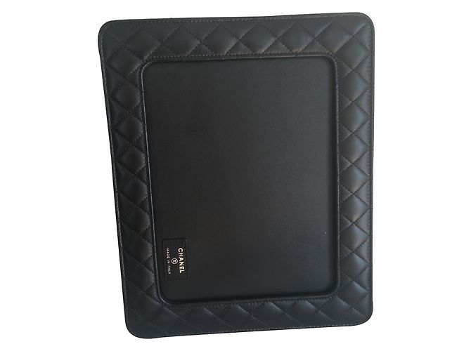 Chanel Ipad Carcasas Negro