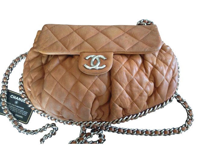 chanel chain crossbody