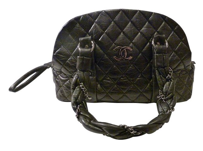 Chanel Lady Braid Bowler Tote Bag Cuir Noir  ref.40385