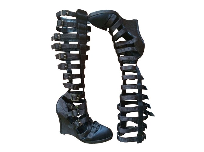Chanel Boots Black  ref.40438